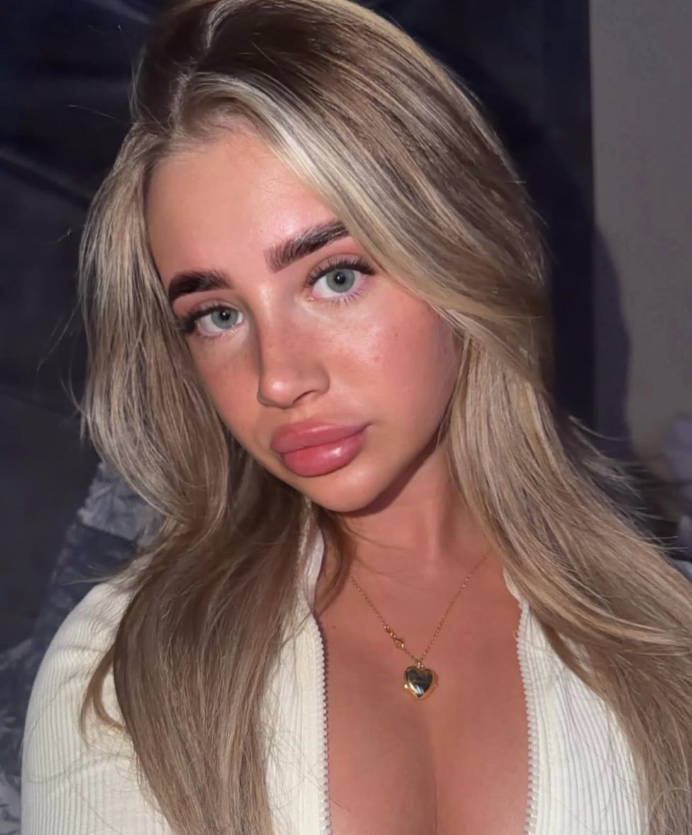 Lucy — By Luce Mcr